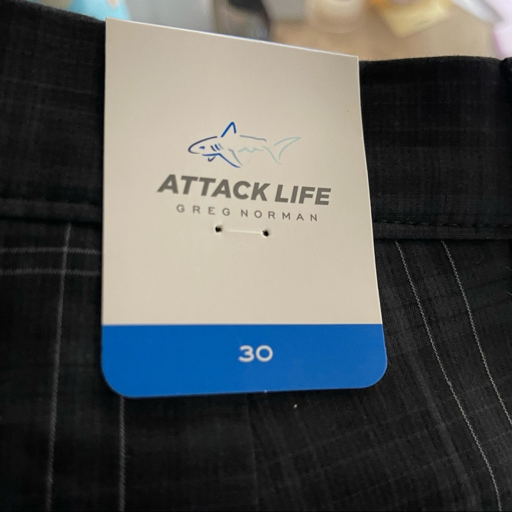 Attack Life by Greg Norman performance shorts - Picture 2 of 7
